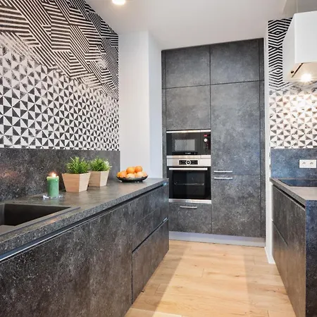 Monroe Residence Poznan Old Town & Parking Apartman