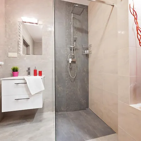 Apartment Homely Place Centrum - Stary Rynek - Parking