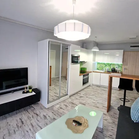 Monroe Residence Poznan Old Town & Parking Apartman *
