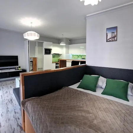 Monroe Residence Poznan Old Town & Parking Apartman Poznań