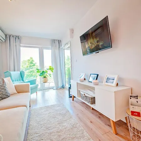 Monroe Residence Poznan Old Town & Parking Apartman *