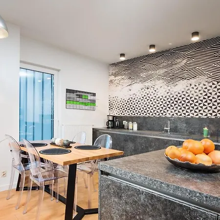 Apartman Monroe Residence Poznan Old Town & Parking *