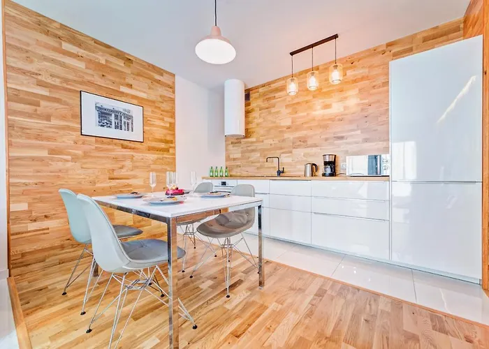 Homely Place Centrum - Stary Rynek - Parking Апартаменти